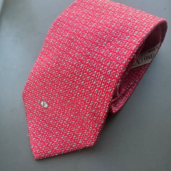 Vintage Valentino Garavani 100% Silk Authentic Men's Luxury Necktie - Picture 1 of 8